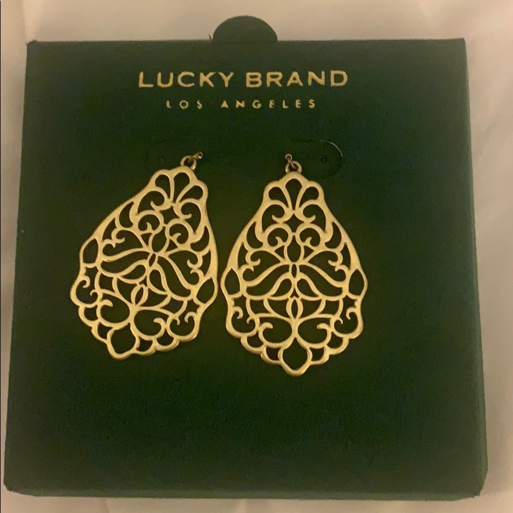Lucky Brand Gold Dangle earrings